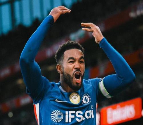 拉維亞賽季,重出江湖,頭盔助力提,香港赛马场,香港赛马,赛马活动,马术赛事